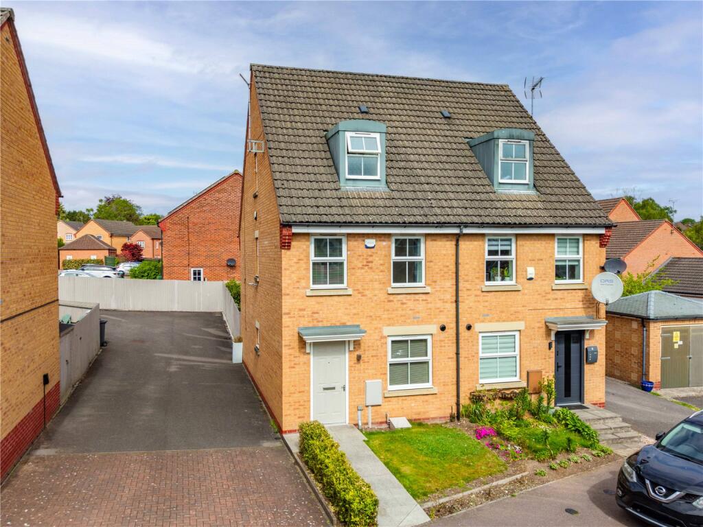 Main image of property: Swallow Crescent, Ravenshead, Nottingham, Nottinghamshire, NG15