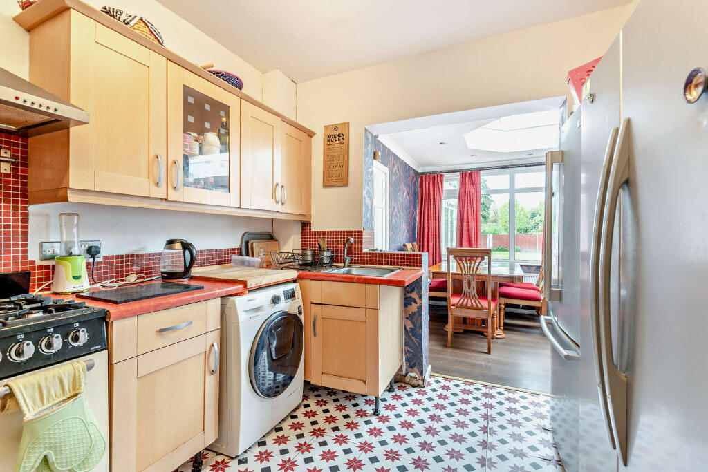 Wood End Road, Birmingham, B24 photo 5