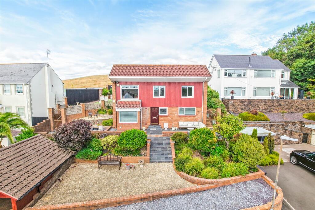 Main image of property: 20 Maes-Y-Coed, Barry, CF62 6SZ