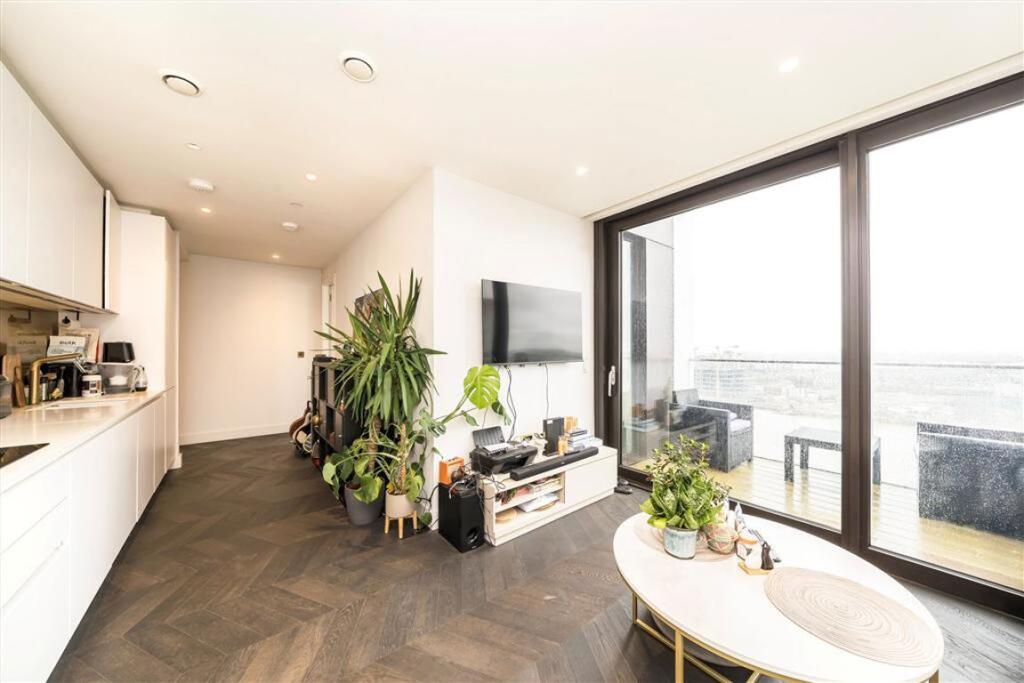 Main image of property: Tidemill Square, Greenwich