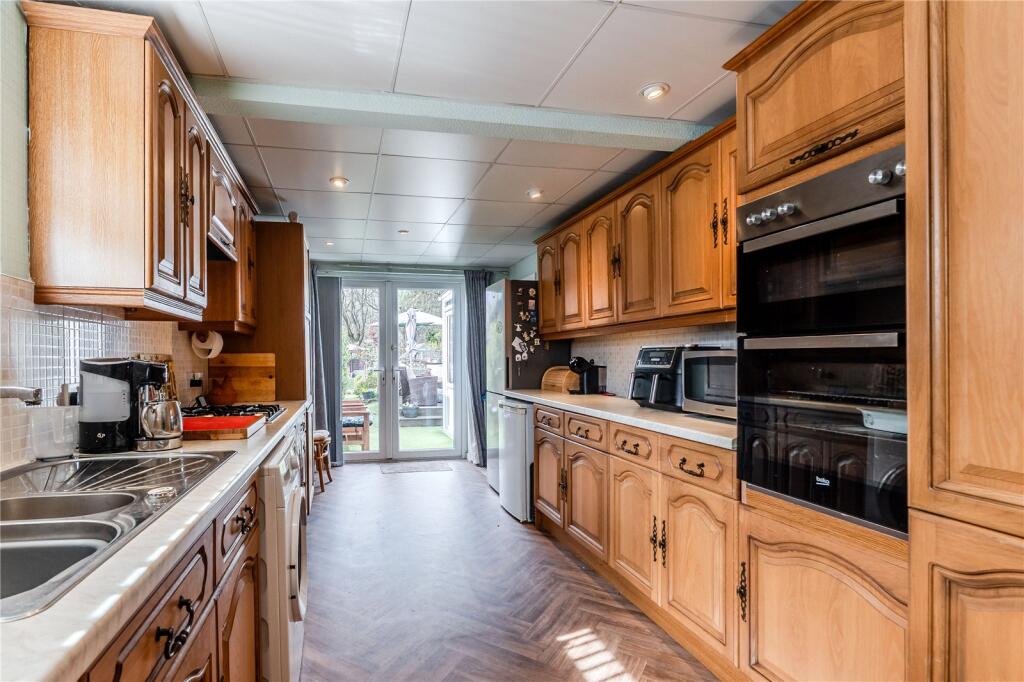 House in Leeds, Scotland - View 2