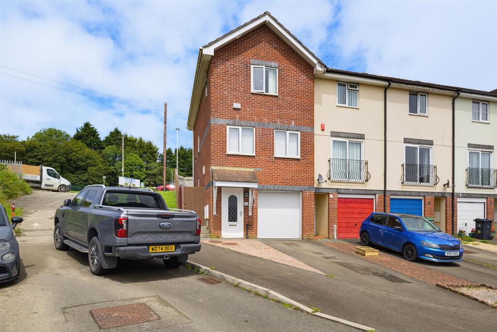 Main image of property: The Limes, Plymouth