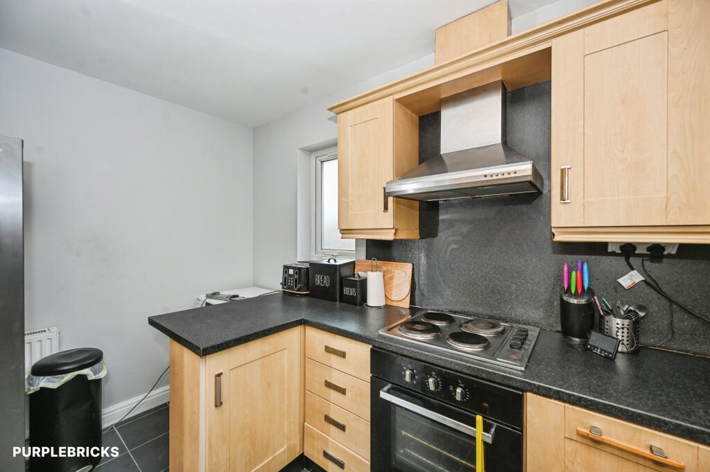 Apartment in St Helens - View 4
