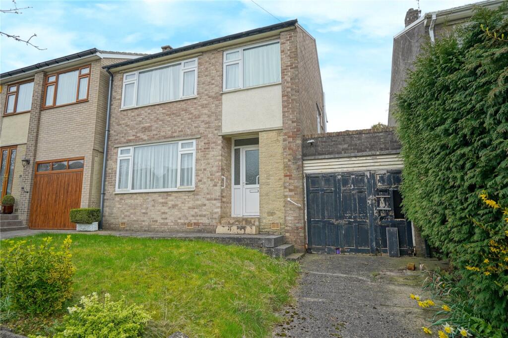 Main image of property: Barnfield Avenue, Crosspool, Sheffield, South Yorkshire, S10