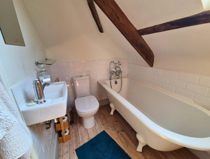 Chicago House, 6 Rose Hill, Port Isaac, Cornwall, PL29 3RL - More