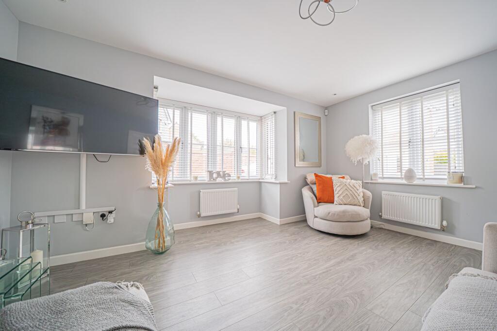 Additional image 4 of Mount Close, Cheswick Green, B90