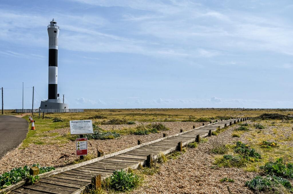 Dungeness Road, Dungeness, Romney Marsh, Kent, TN29 photo 2