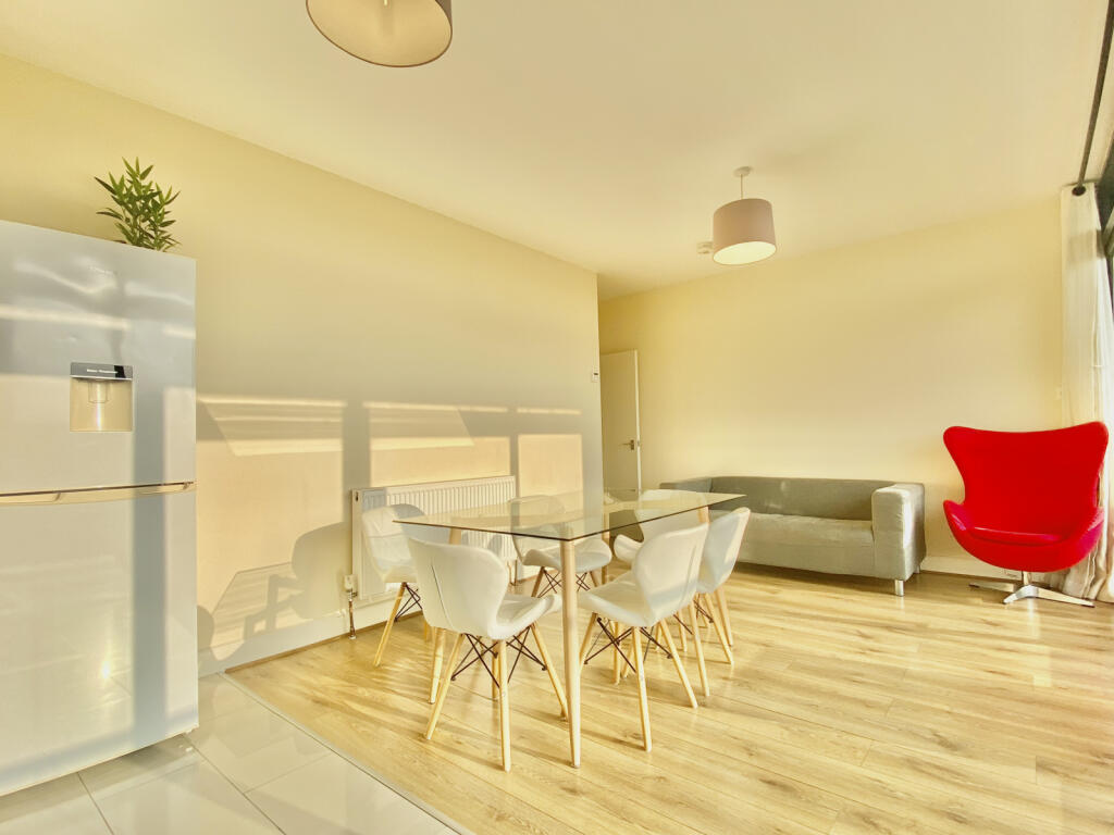 Apartment in London, Merton - View 4