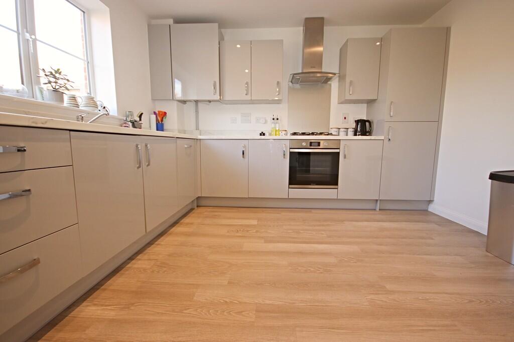 Oakside, Kirdford photo 2