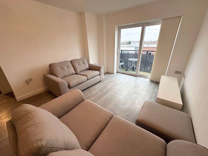 Apartment in Manchester - View 4