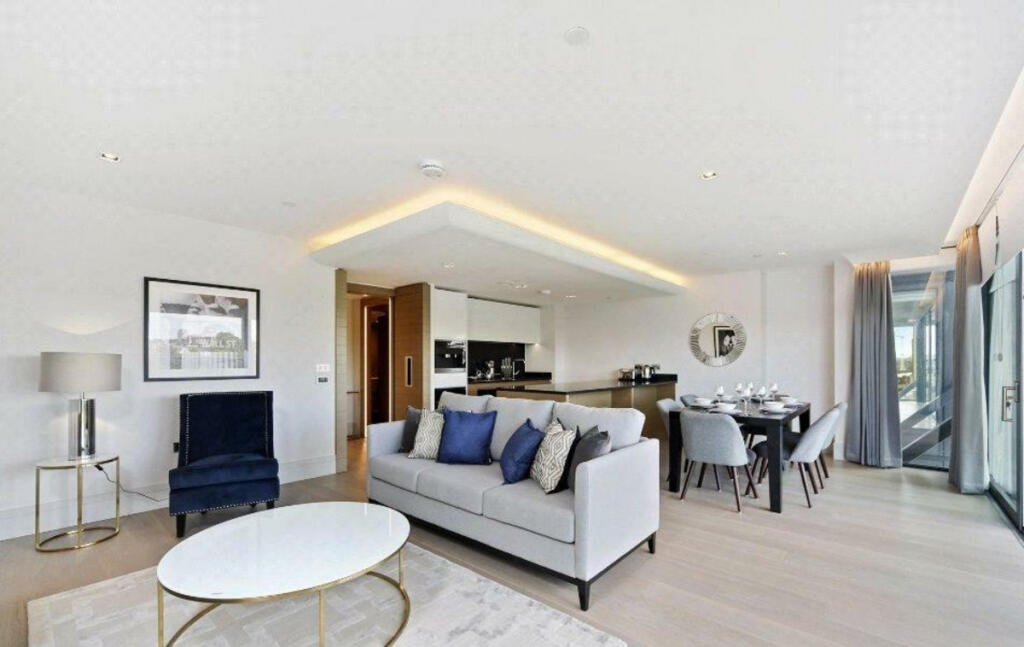 2-bed flat on Merano Residences, Albert Embankment, SE1, £1,625,000