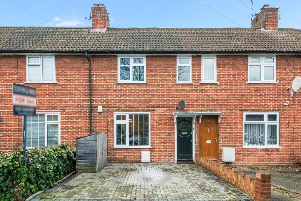 Main image of property: Greatdown Road, Hanwell, London, W7 1JS