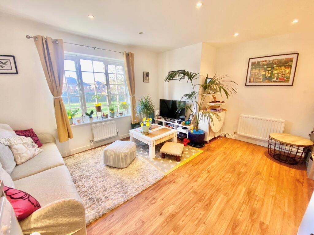 Apartment in Wendover, Buckinghamshire - View 2
