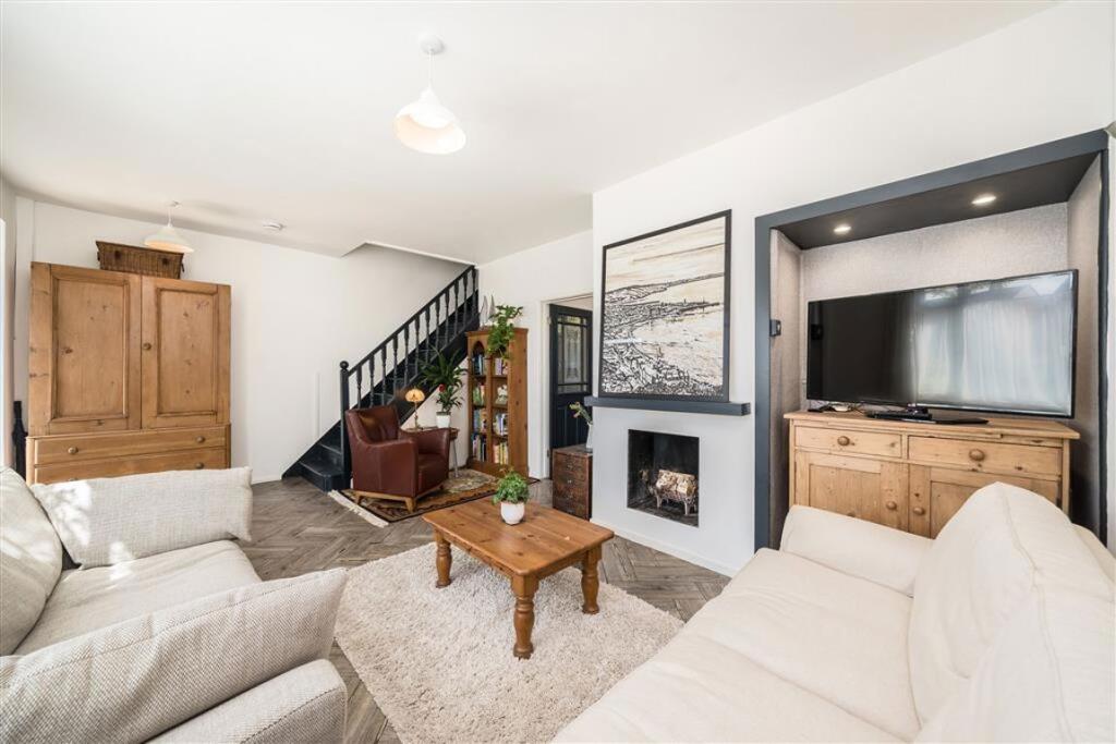 House in London - View 4