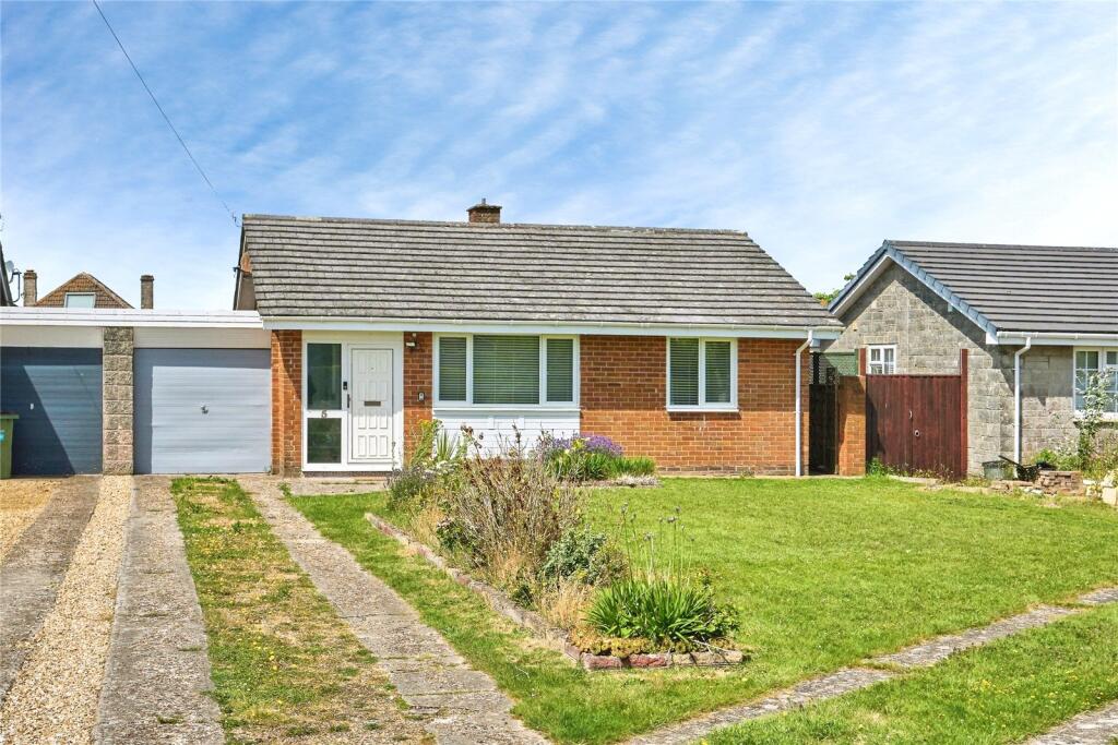 Main image of property: Debourne Close, Cowes, Isle of Wight, PO31