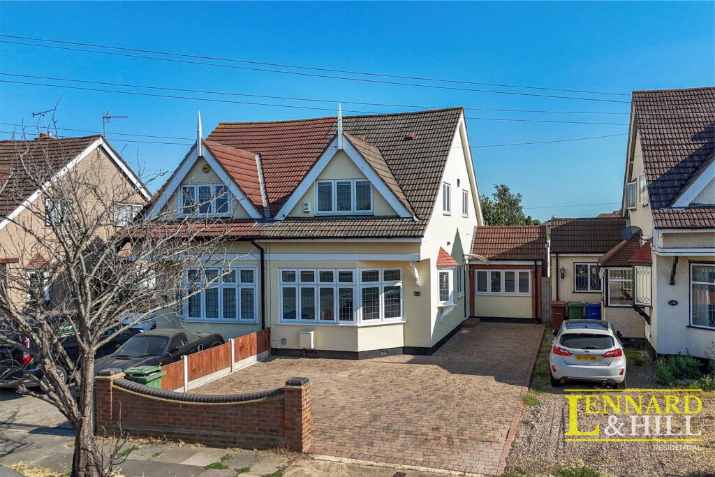Main image of property: Long Lane, North Grays, RM16 2QD