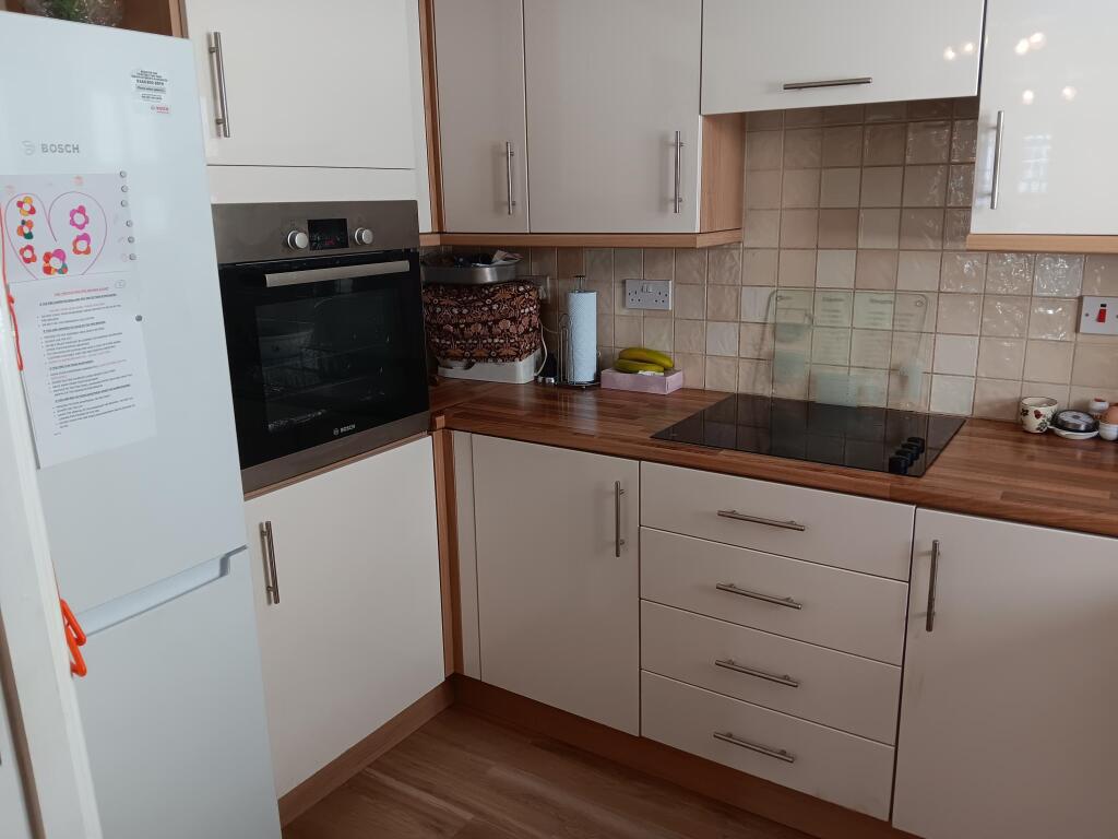 Apartment in Solihull, Ulverley Green - More