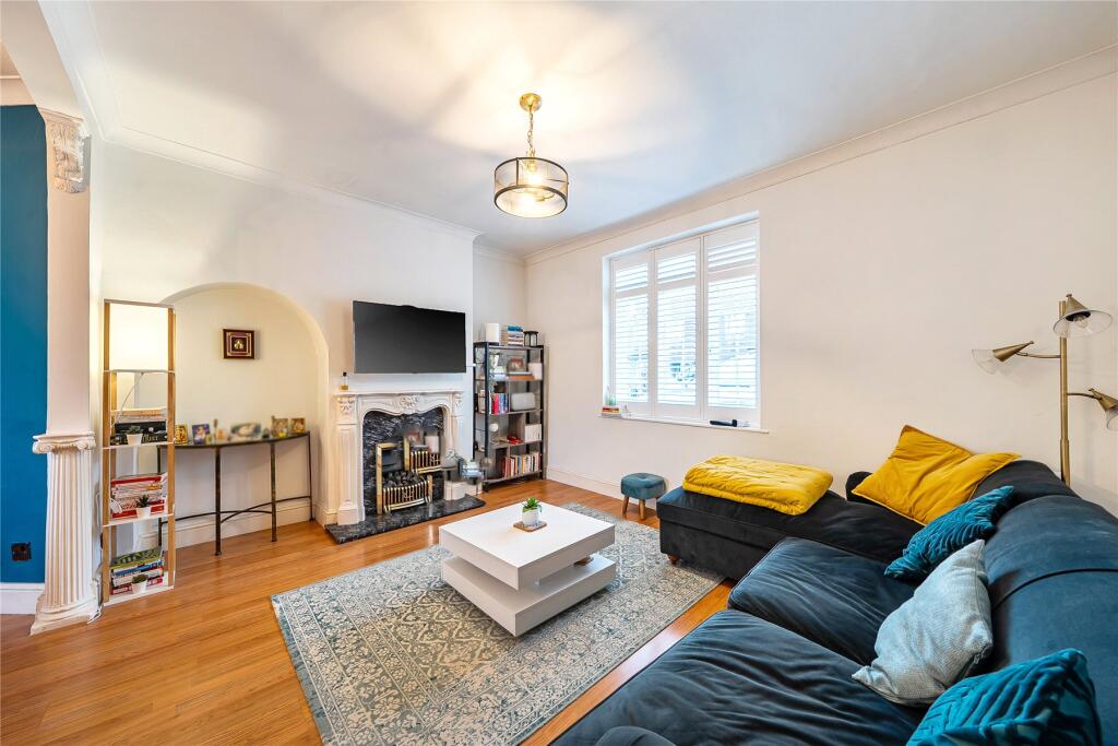 Main image of property: Overdown Road, London