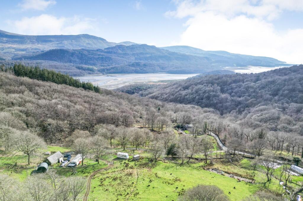 Main image of property: Wern Y Pistyll