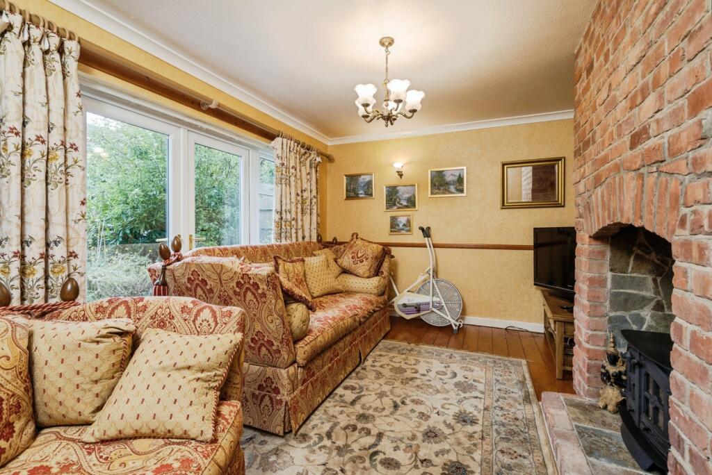 House in Bolton, Johnson Fold, Doffcocker - More