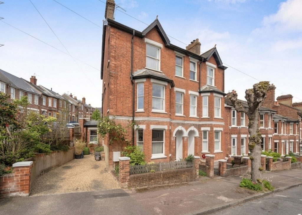 Main image of property: Grosvenor Park, Tunbridge Wells, TN1