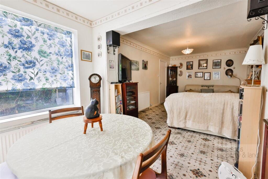 Lancaster Drive, Clitheroe, Ribble Valley photo 3