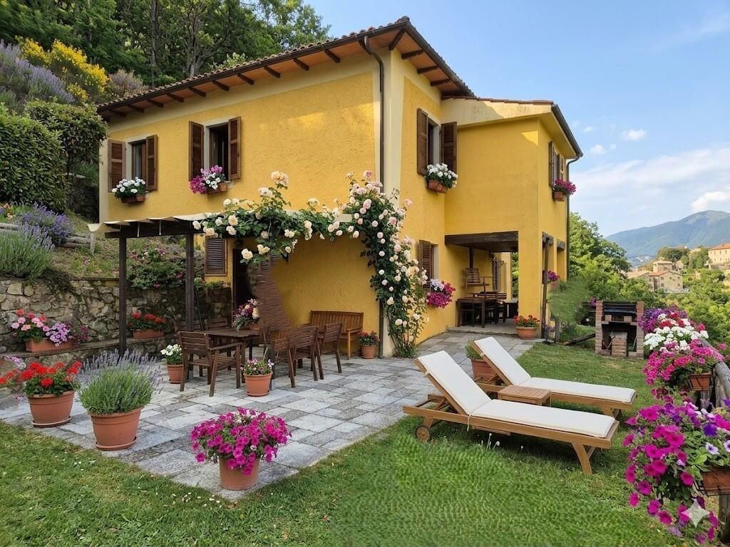 Main image of property: Camporgiano, Lucca, Tuscany