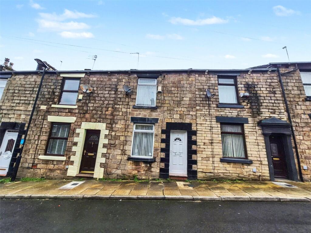 Main image of property: Catherine Street, Lees, Oldham, Greater Manchester, OL4