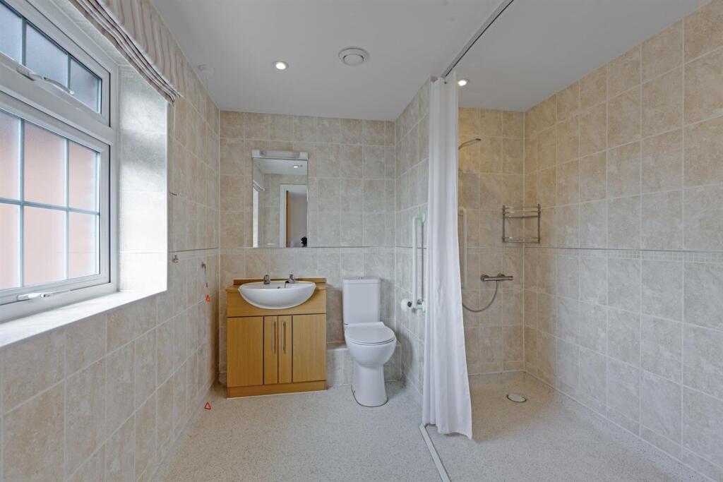 Apartment in Epping Forest, Ongar - View 5