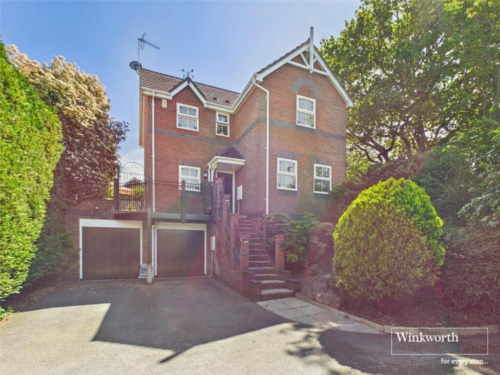 Main image of property: The Sadlers, Tilehurst, Reading, Berkshire, RG31
