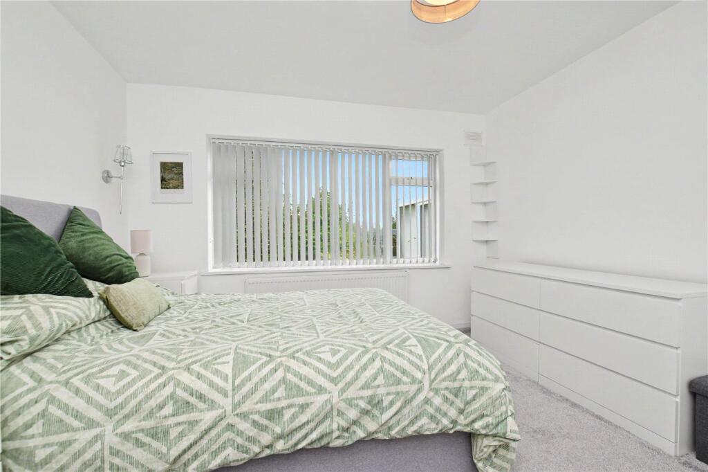 House in Leeds, Stanningley - View 5