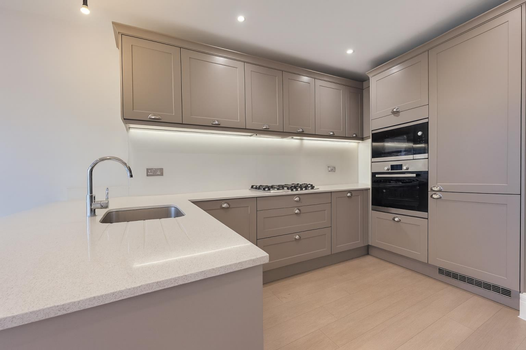 Longwater Avenue, Green Park Village, Reading - View 3