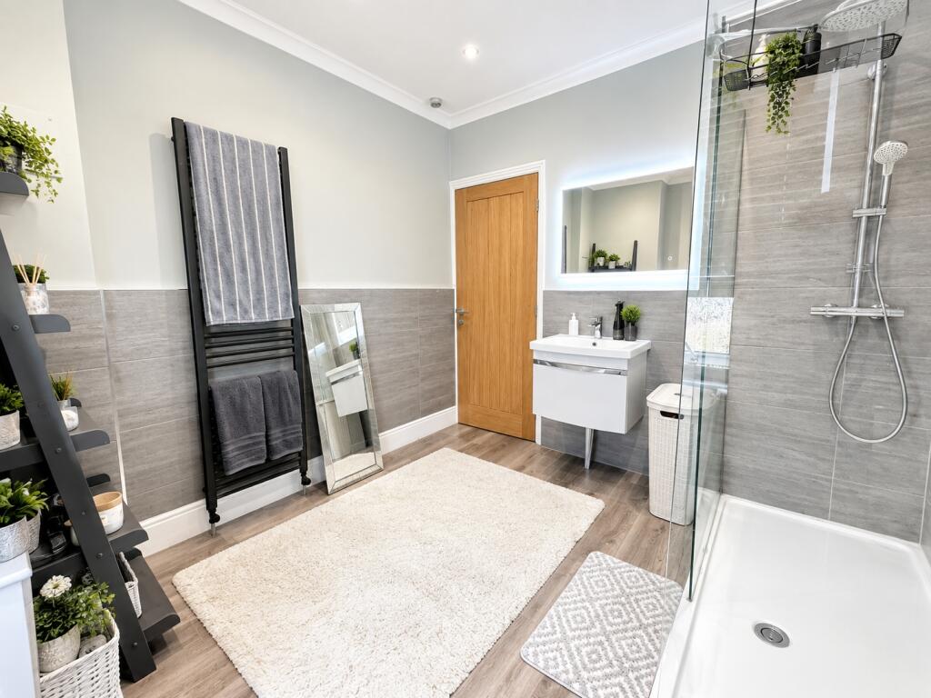 House in Cannock Chase, Pye Green, Hednesford - View 5