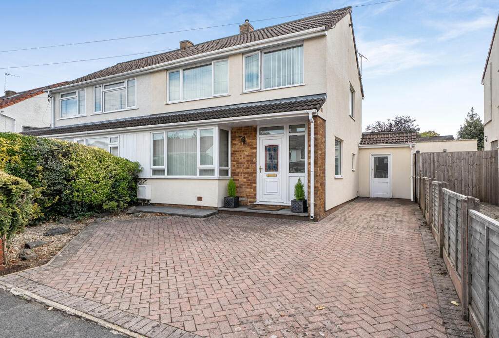 Main image of property: Bradley Avenue, Winterbourne, Bristol, Gloucestershire, BS36