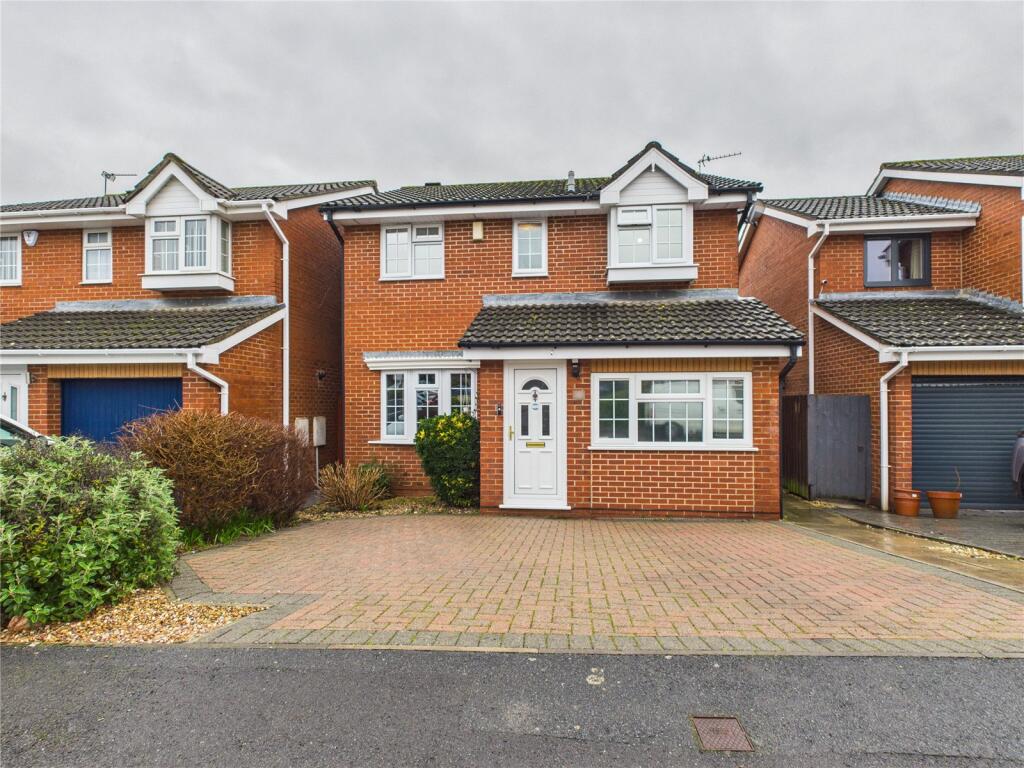 4-bed detached on Roy King Gardens, Warmley, Bristol, BS30, £450,000