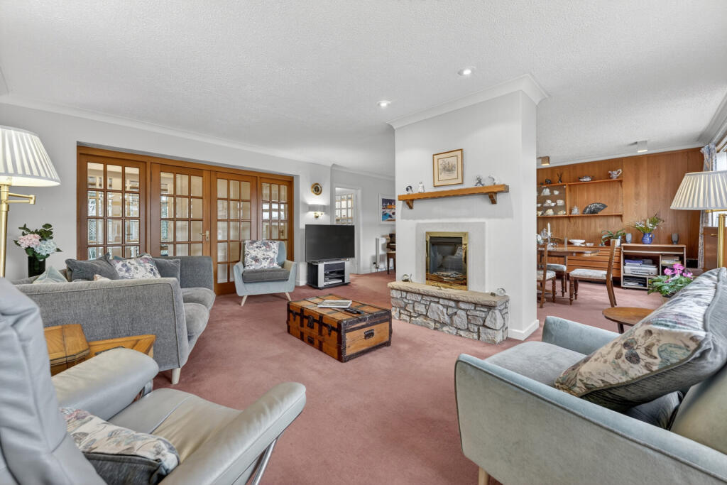 6 Craigneil Drive, Prestwick, KA9 1LZ photo 3