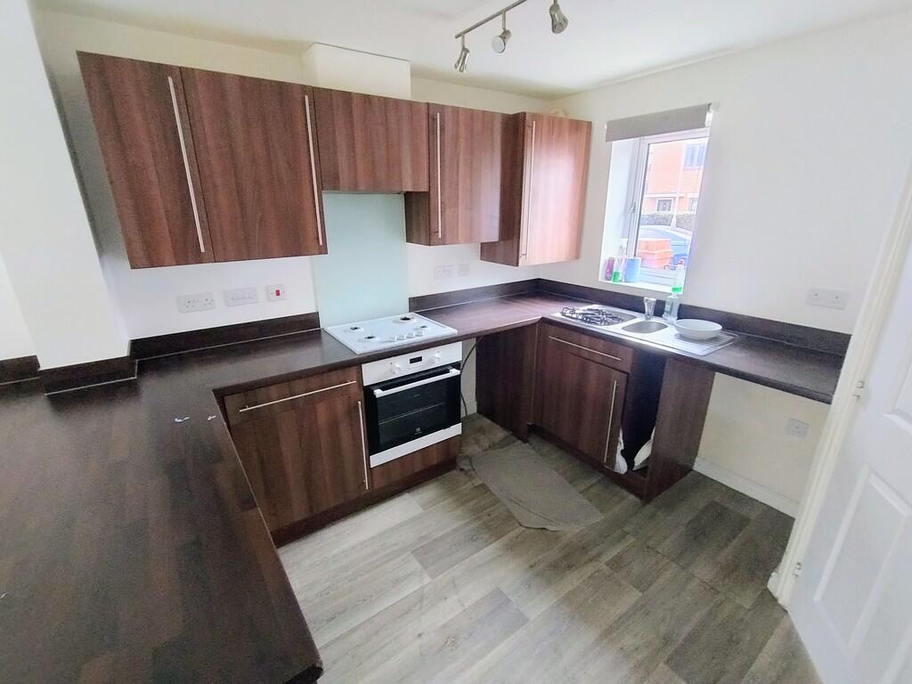 House in Wolverhampton, West Midlands - View 4