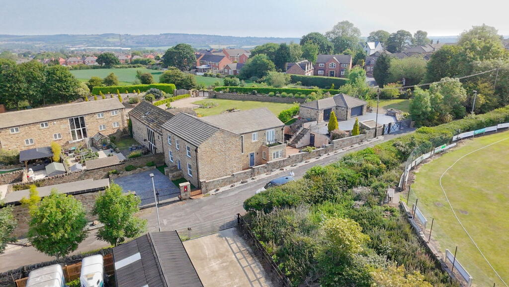 Main image of property: Royd Lane, Higham, Barnsley, S75 1PH