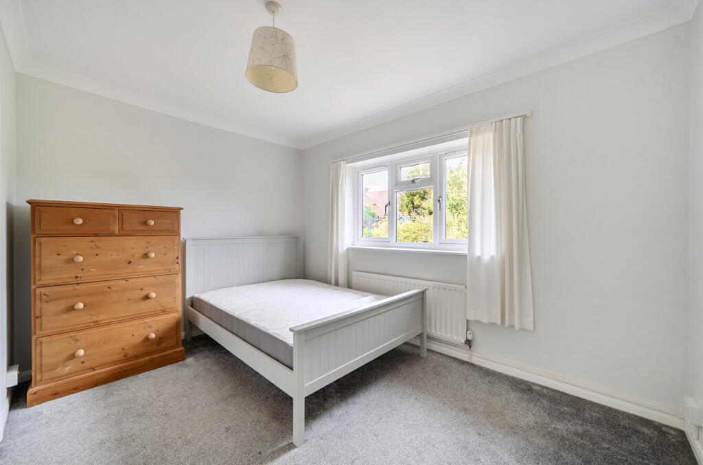House in Southampton - View 5
