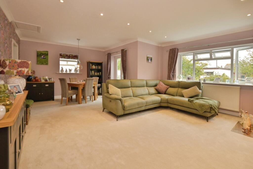 House in Tonbridge - View 5