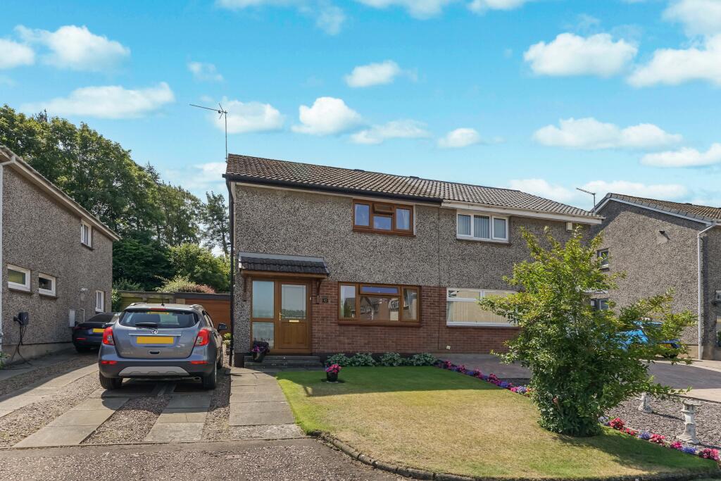 Main image of property: 82 Carse Knowe, Linlithgow, EH49 7LG