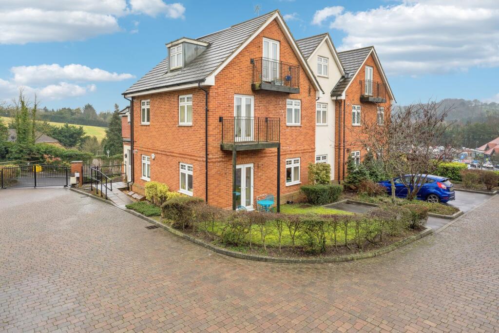 Main image of property: Folleys Place, Loudwater, HP10