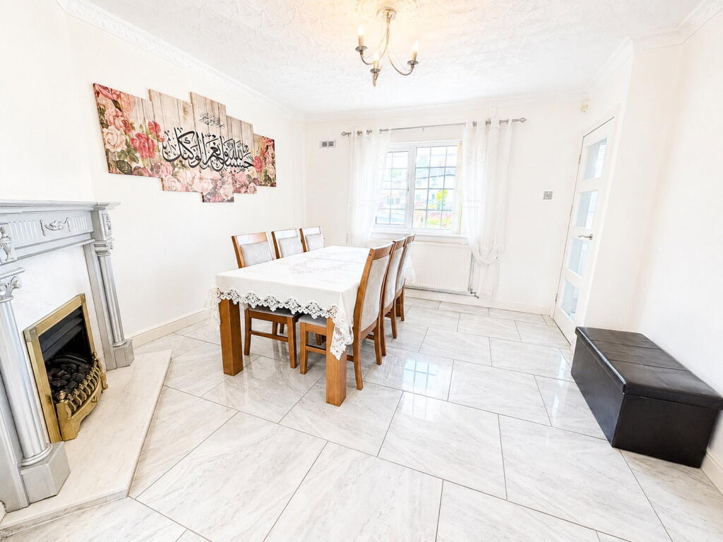 House in Dudley, West Midlands - View 5