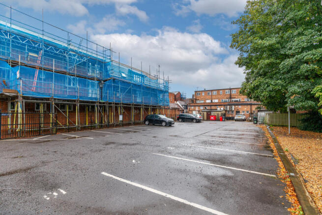 Car Park, Bakers Alley, High Street, Alton, Hampshire, GU34 1BD