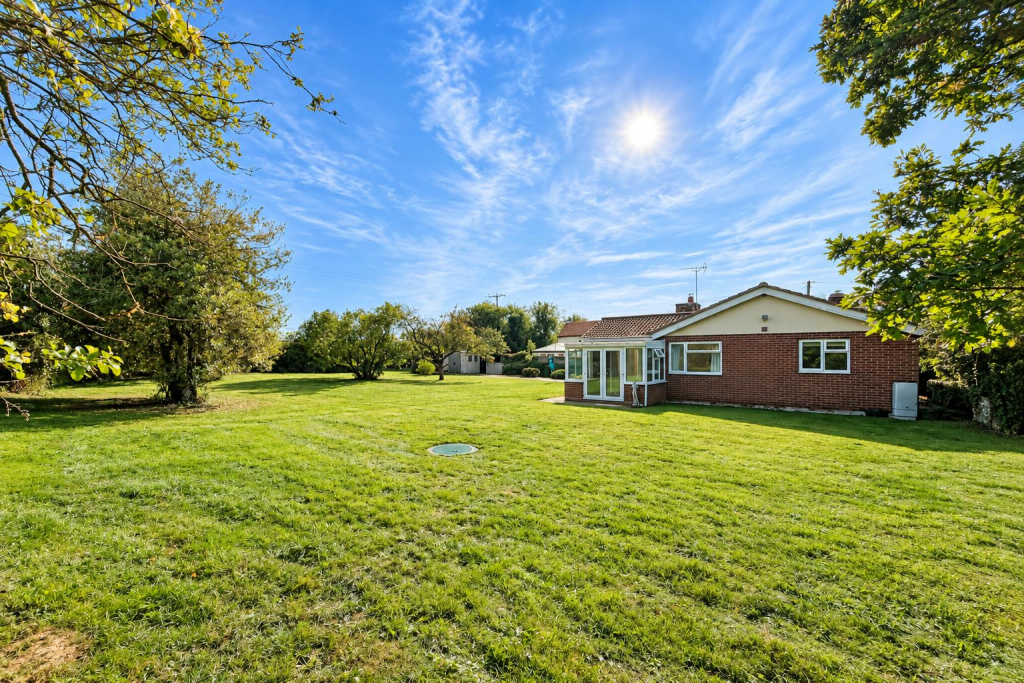 House in Peterborough - View 2