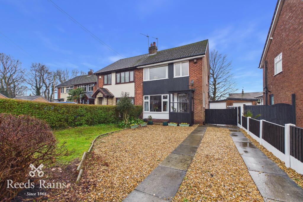 Main image of property: Cumberland Avenue, Leyland, Lancashire, PR25