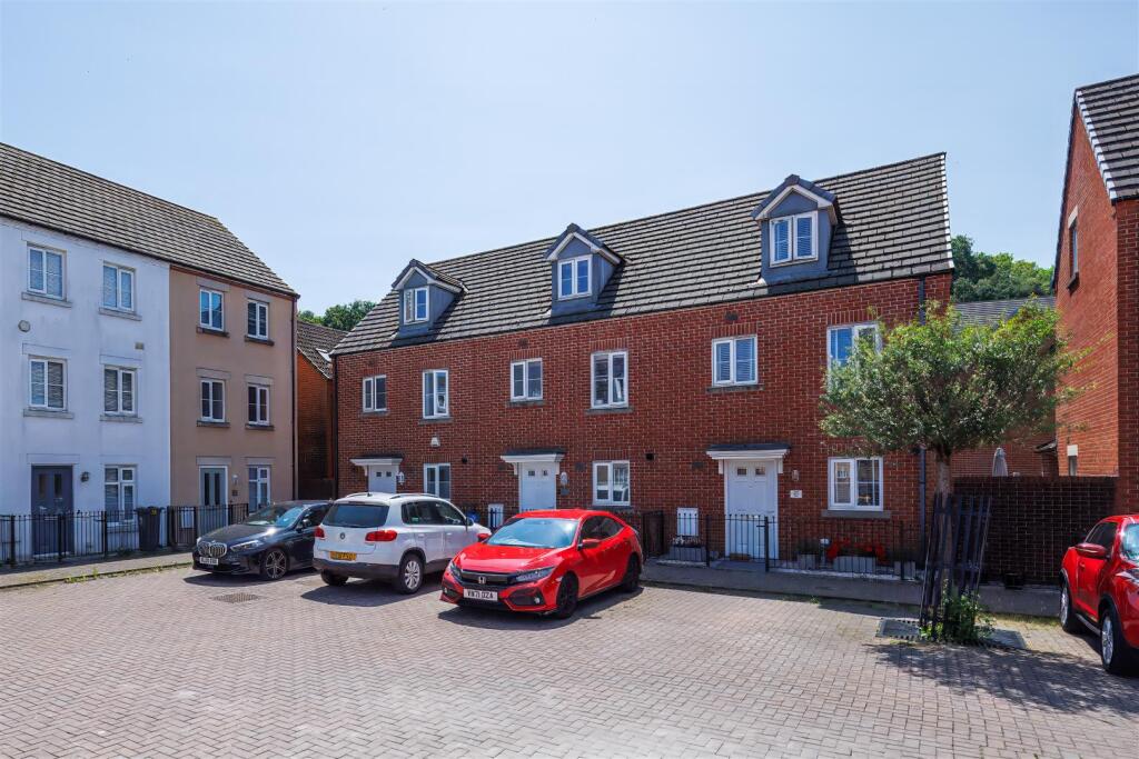 Main image of property: Goetre Fawr, Radyr, Cardiff