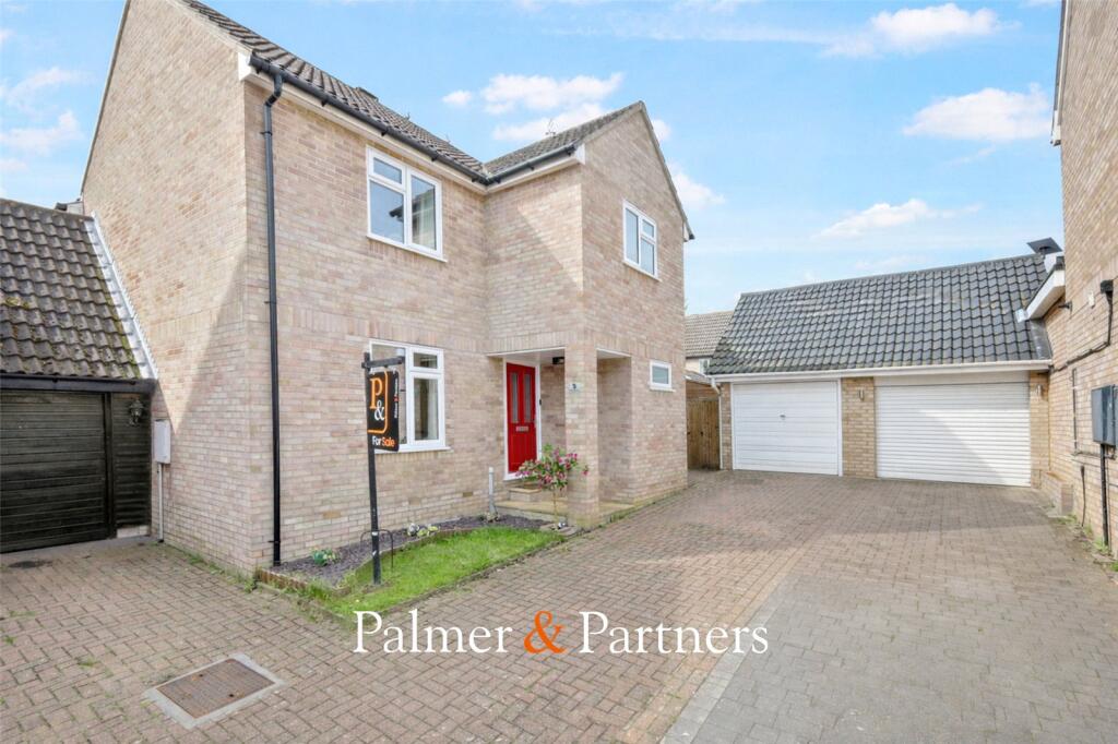 Main image of property: Bluebell Way, Braiswick, Colchester, Essex, CO4