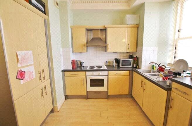 Apartment in Southampton - View 5