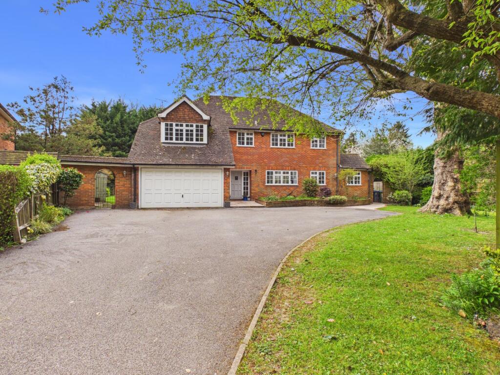 Main image of property: Gorelands Lane, Chalfont St. Giles, Buckinghamshire, HP8